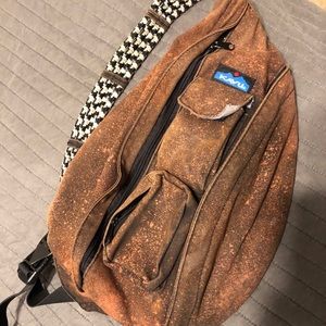 Kavu sling bag